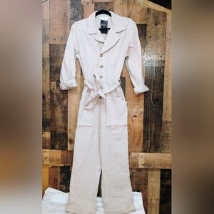 NWT Current Air Women's Cream Utility Belted Jumpsuit Size XS